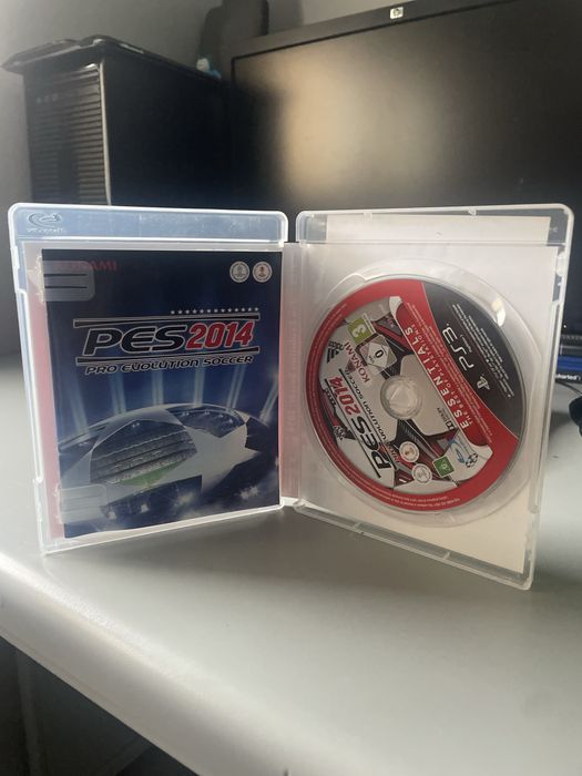 Comando de ps3+carregador+jogos