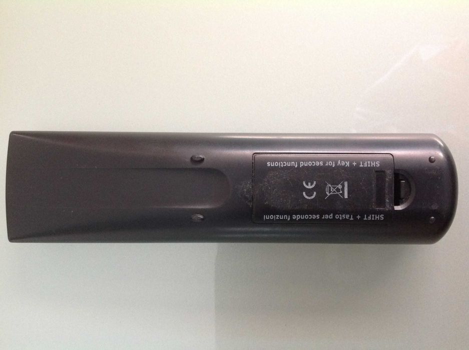 Comando Universal Bravo Okey 3 - Como novo (portes incluídos)64751163957378123