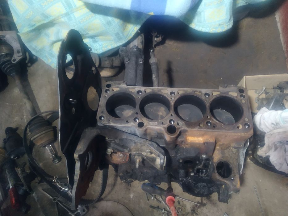 Блок двигателя в сборе 1.9 дизель пассат б3.