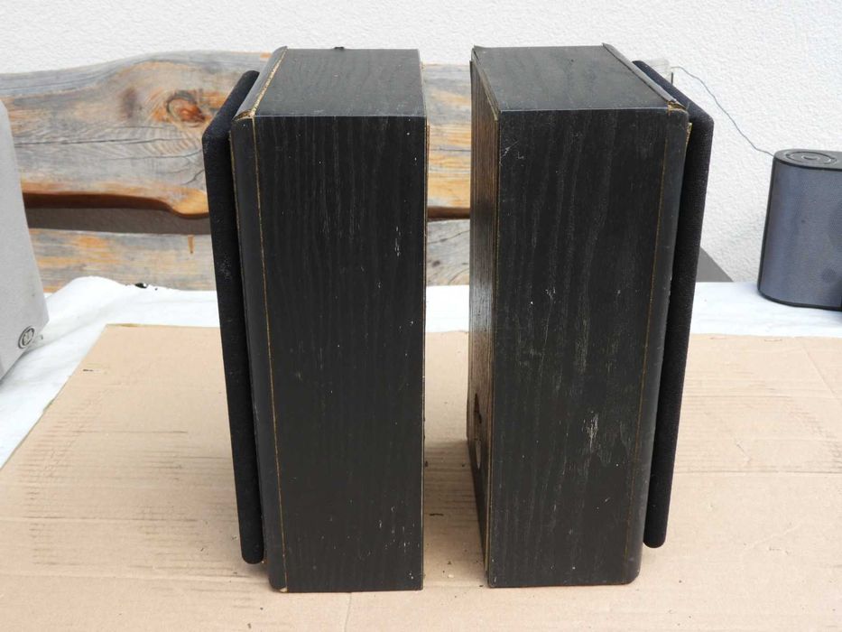 Solidne obudowy kolumn 2 drożne SAT 2001