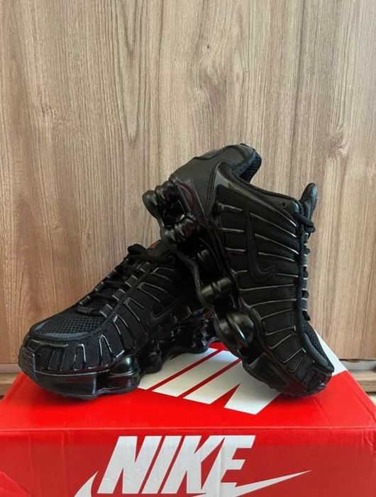 Nike Shox TL Czarny  R.38