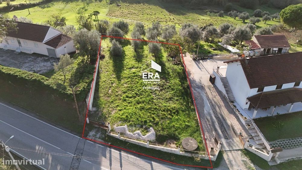 Terreno para construção com área total de 1033m2