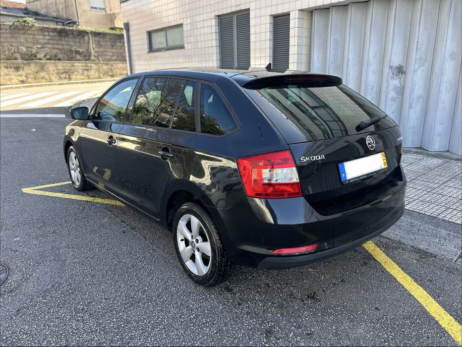 Skoda Rapid Spaceback 1.6Tdi 90cv - 107.000kms