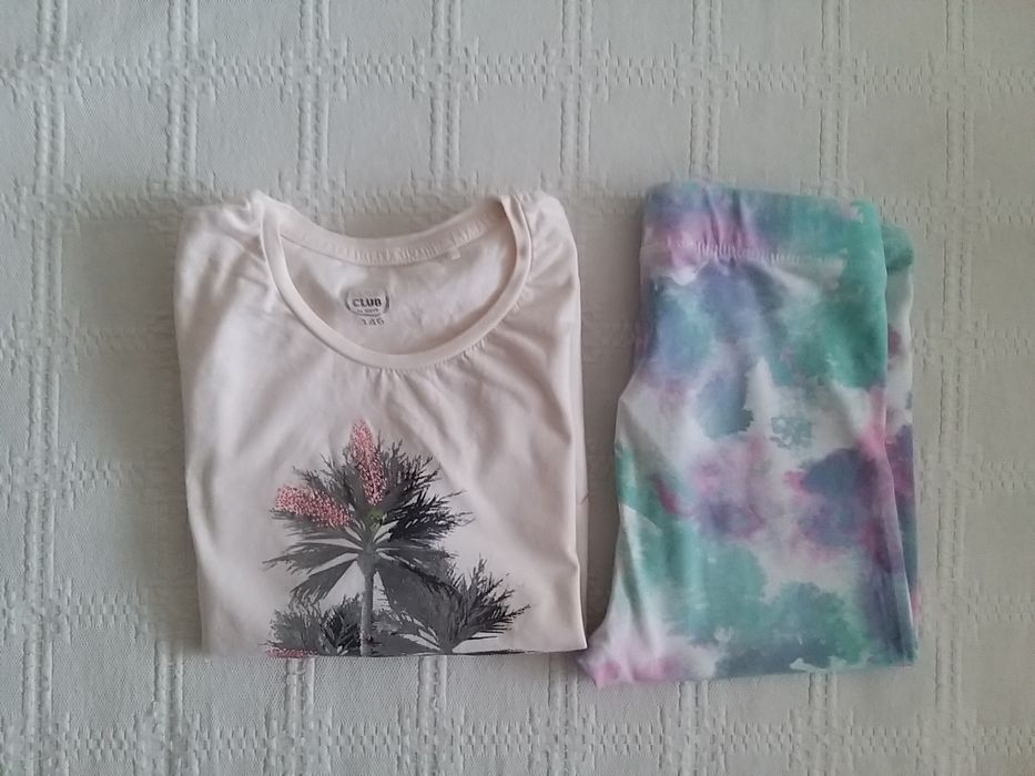 Bluzka dziewczęca z krótkim rękawem T shirt i legginsy  3/4 Smyk rozmiar 146