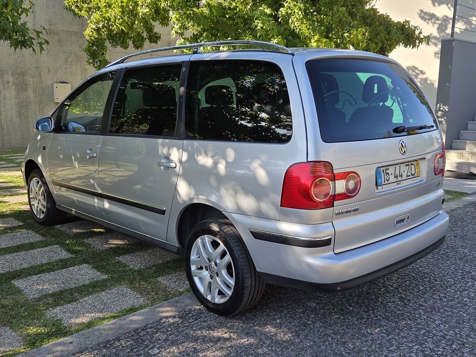 VW Sharan 1.9 TDI, 130 CV, 6 Vel. NACIONAL,  11/2004 foto 4