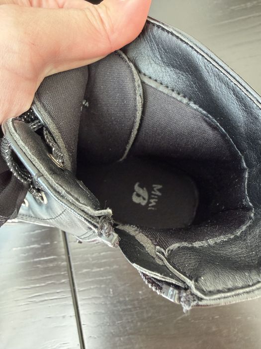 Черевики для дівчинки Bata 21 см.