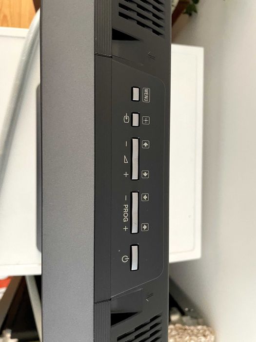 Televisão c/ comando 26" Sony KDL-26U4000