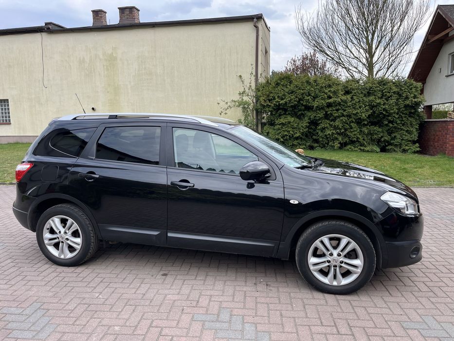 Nissan Qashqai+2