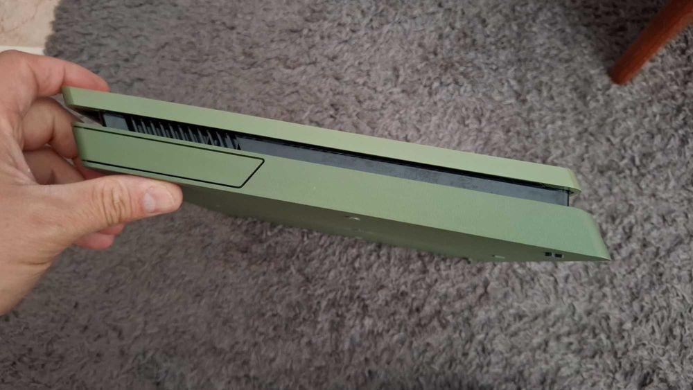 Ps4 camuflagem verde slim 1TB