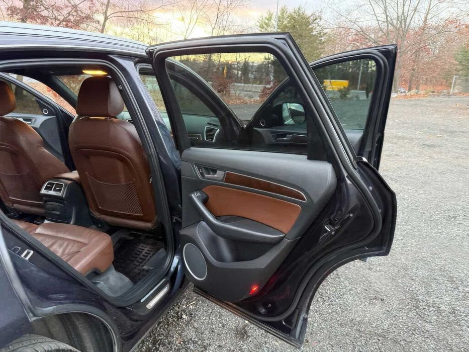 Audi Q5 Premium Plus      2016