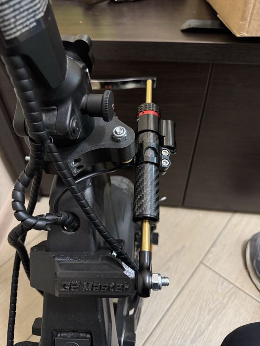 Кріплення тримач демпфера kukirin g2 master