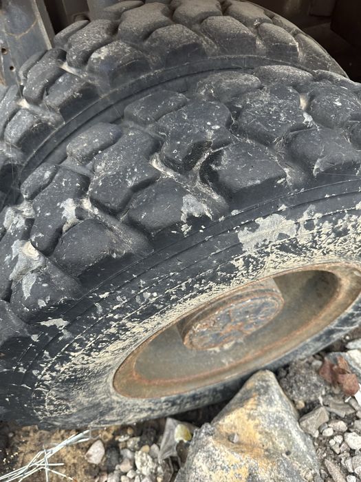 Продам екскаватор дуасан цілий або по запчастинам