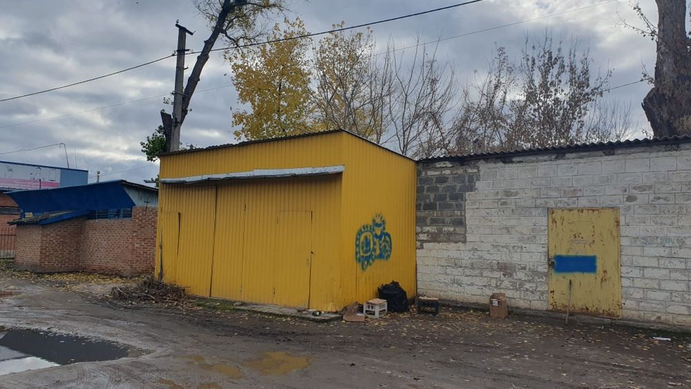 Продам приміщення ЖД ринок