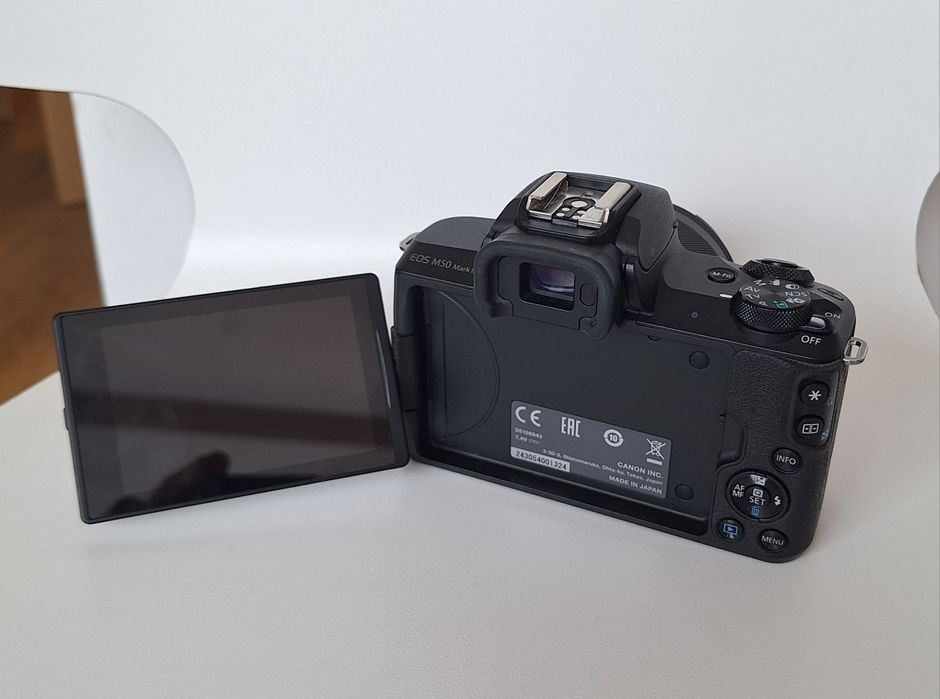 Canon EOS M50 Mark II + lente de kit 15-45mm IS STM+ strap+lente (opc)