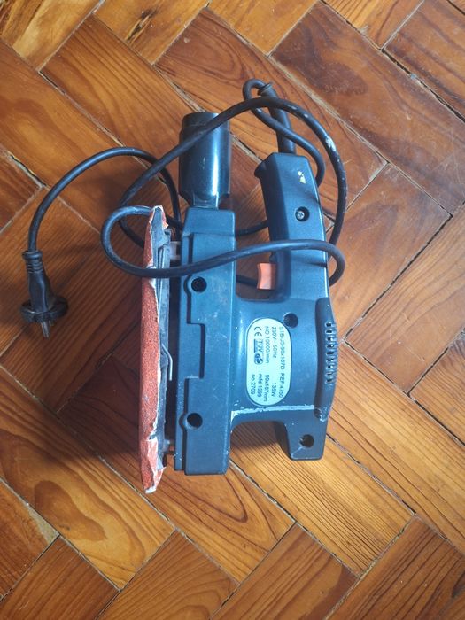 Lixadeira eléctrica retangular