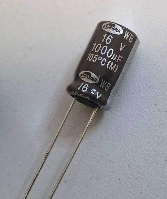 kondensatory SAMWHA THT; 1000uF; 16VDC 85sztuk