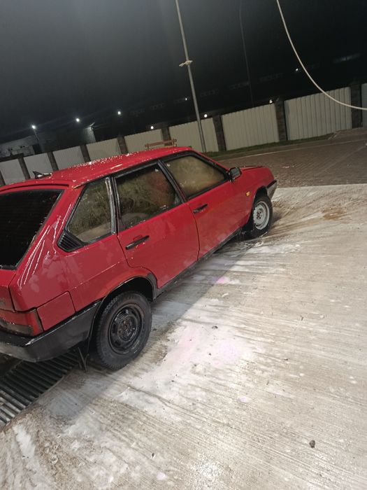 Продам ваз 2109.