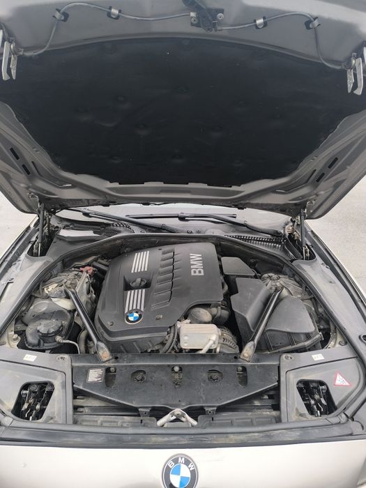 Продам BMW 525i(официал)