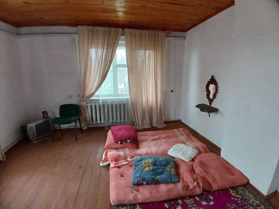 Дача біля р. Рось і Дніпро, с. Хрещатик