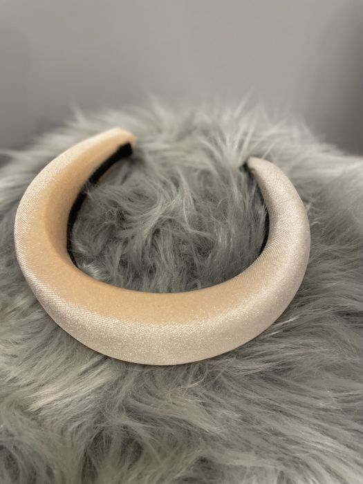 Обруч для волосся