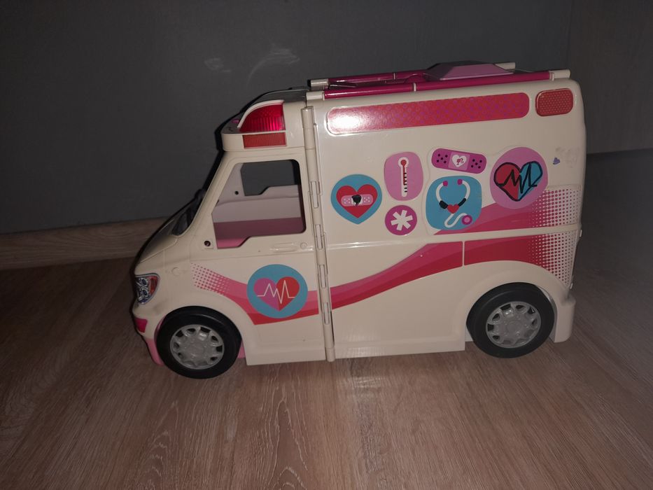 Karetka barbie + akcesoria