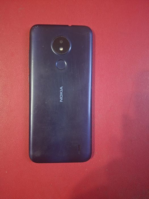 Смартфон Nokia C21