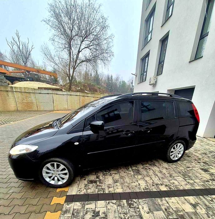 Продам Мазда 5 в хорошому стані