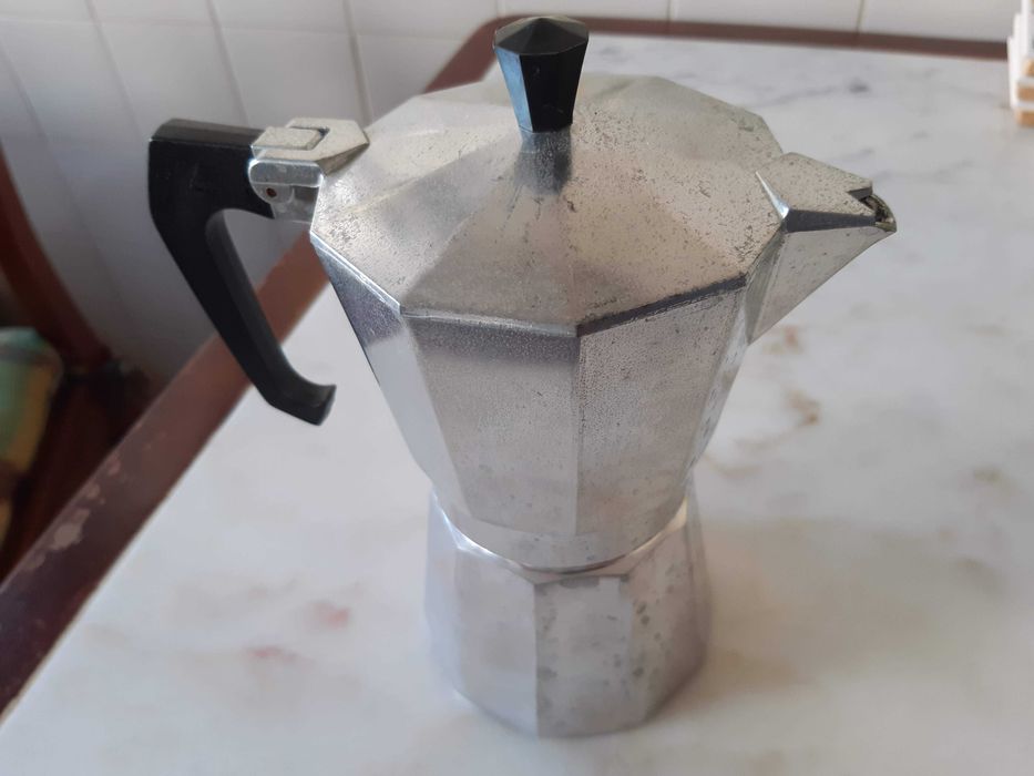 Cafeteira Andorra Express, Made in Italy, sem uso