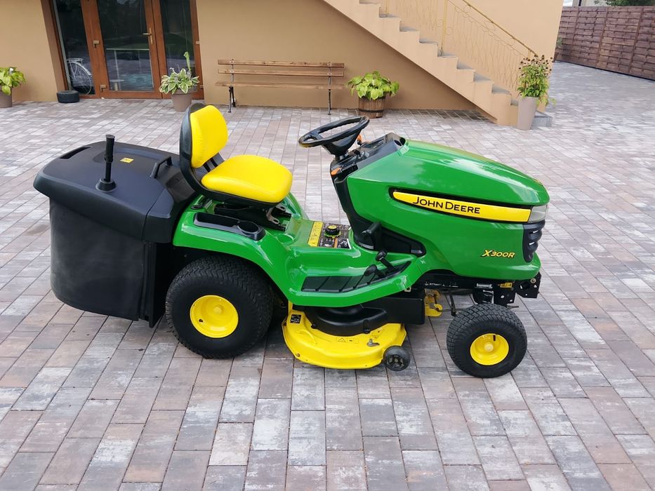 Traktorek kosiarka John Deere x300r