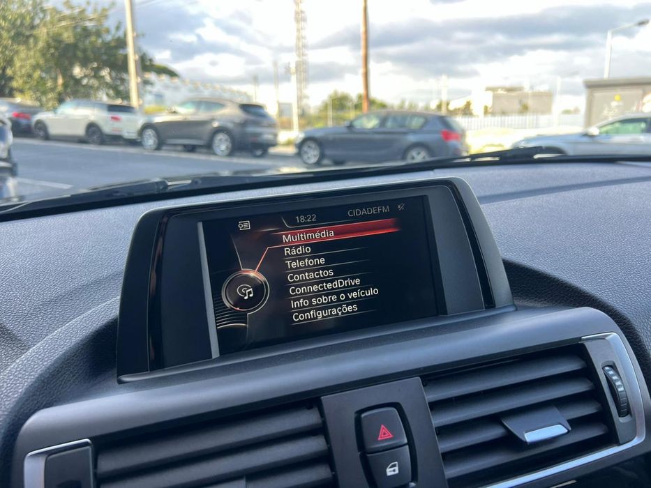 BMW 116 d Auto 2016