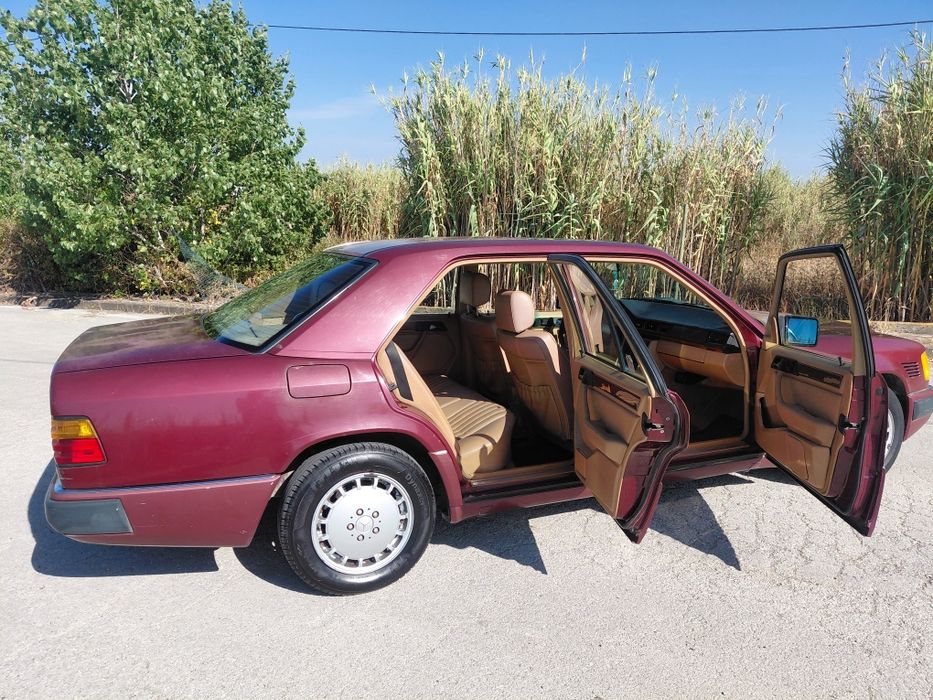 300D - 2.5 Turbo versão americana