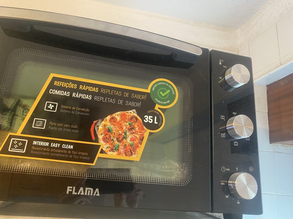 Forno Elétrico FLAMA 35L com Convecção e Grill – Novo/Nunca Usado