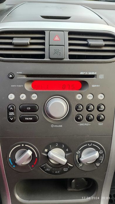 Suzuki SPLASH 1,2  2012