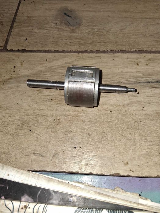 Junak M07 M10 iskrownik zapłon wirnik
