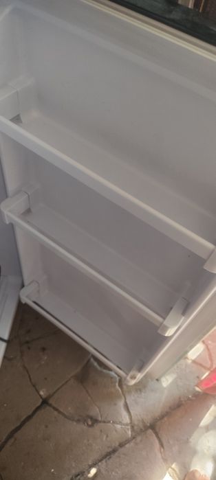 Продам холодильник Klarshtein Art