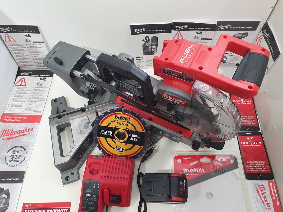 Pilarka ukośnica na 18v MILWAUKEE M18 FMS 190 FUEL pily dewalt+makita