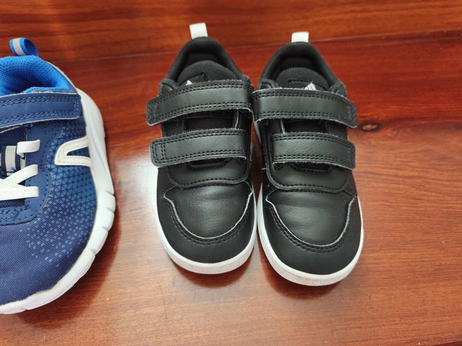 2 pares de sapatilhas t.25