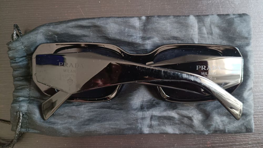 oculos de sol da prada