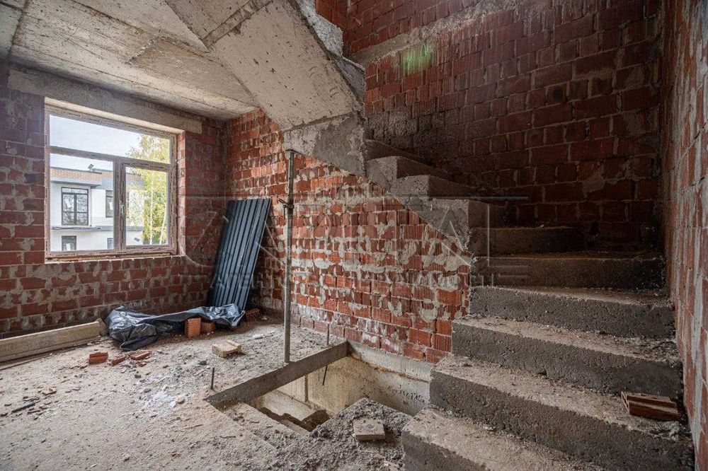 Продаж таунхаусів нове котеджне містечко Крюковщина Миру Бучанський рн