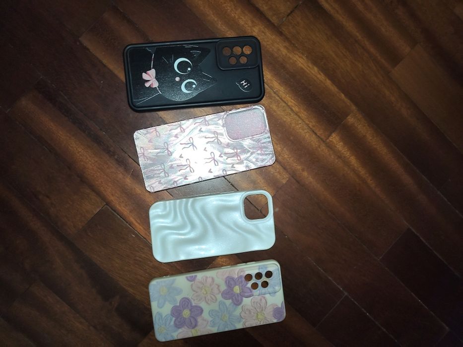 Vendo vários modelos de capas para mulher. Novas.