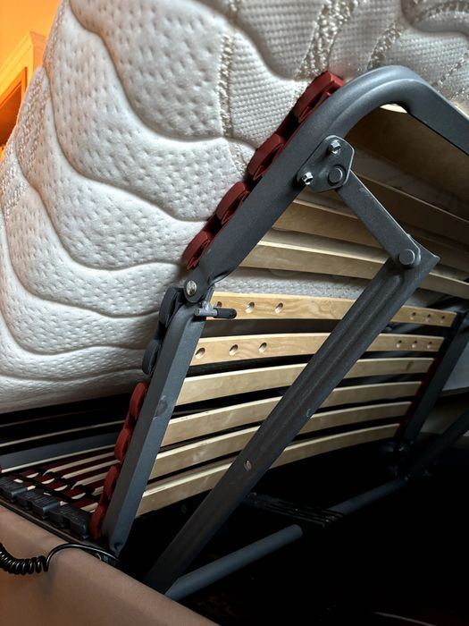 Cama Articulada Elétrica [Semi-Nova]