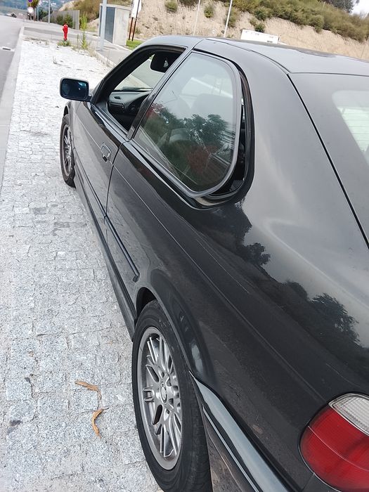 BMW compact 318 TDS