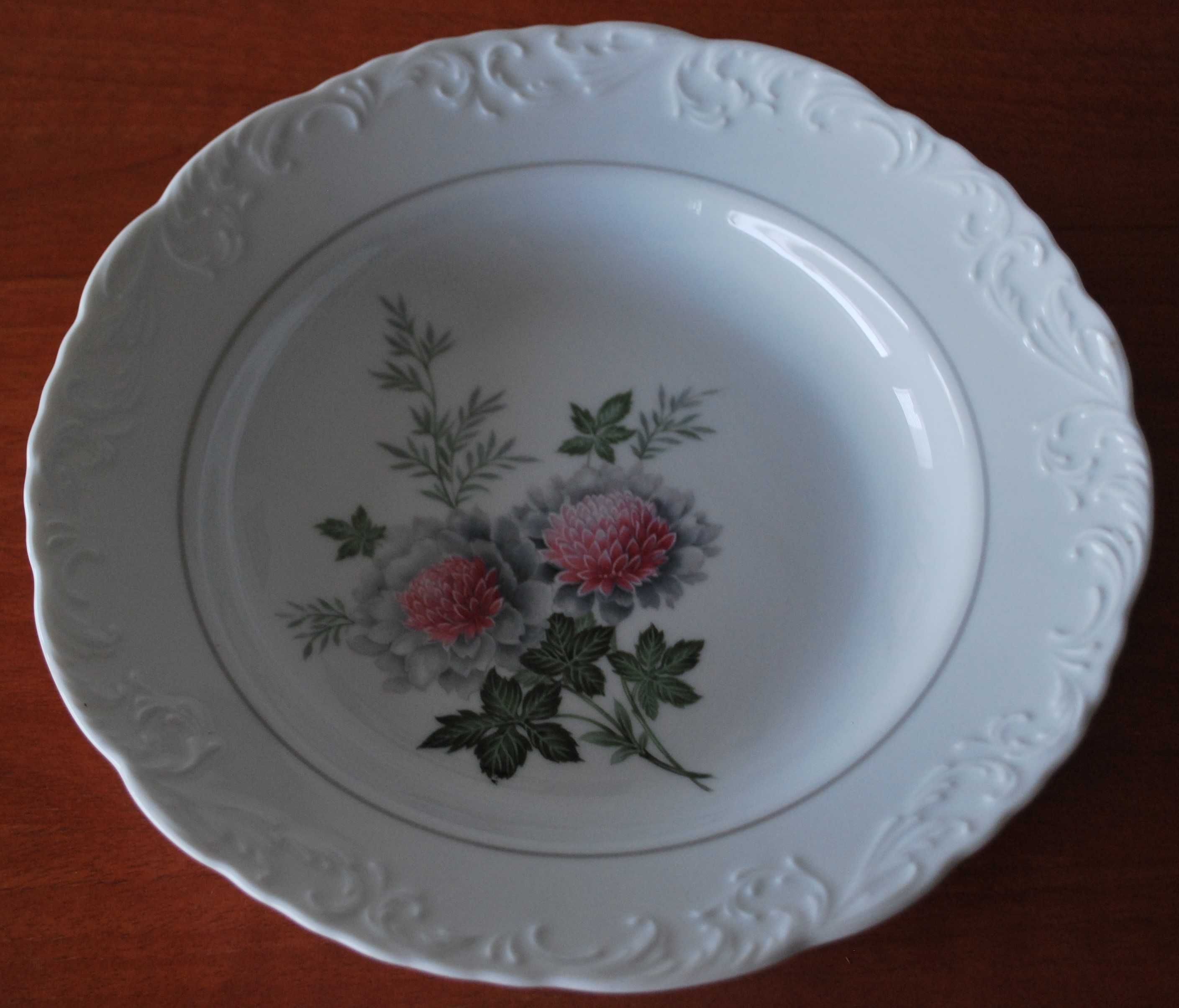 Pratos de Bolo em Porcelana Borda em Ouro e Floral 1960 - Persa