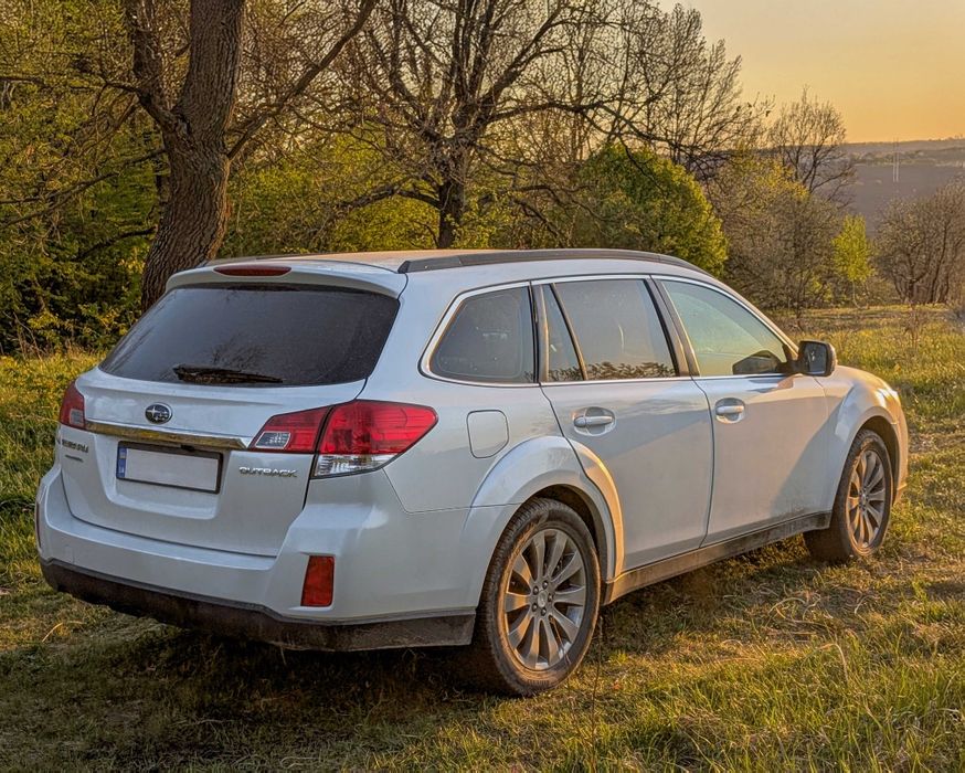 Outback 2010 2,5 automat