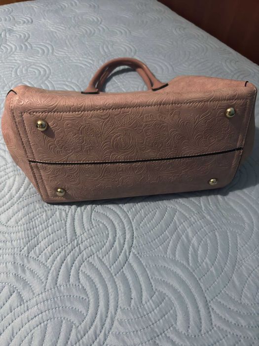 Mala Senhora rosa c/bolsas