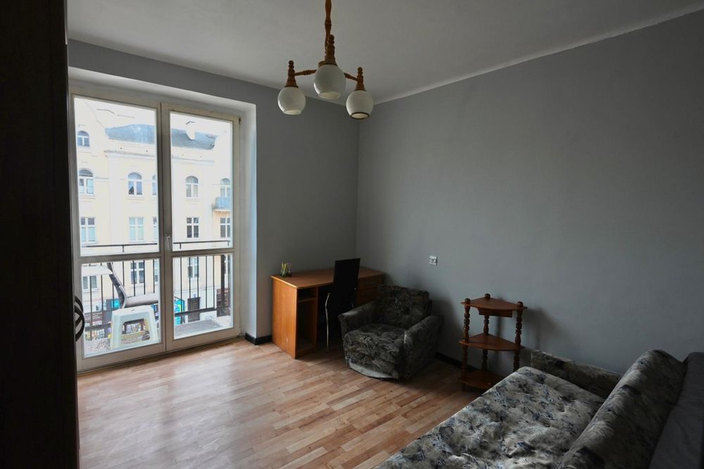 Wynajmę 3 pokojowe mieszkanie w centrum