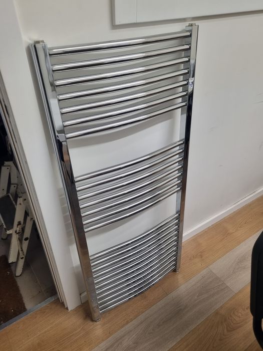 Radiador aquecedor de toalhas