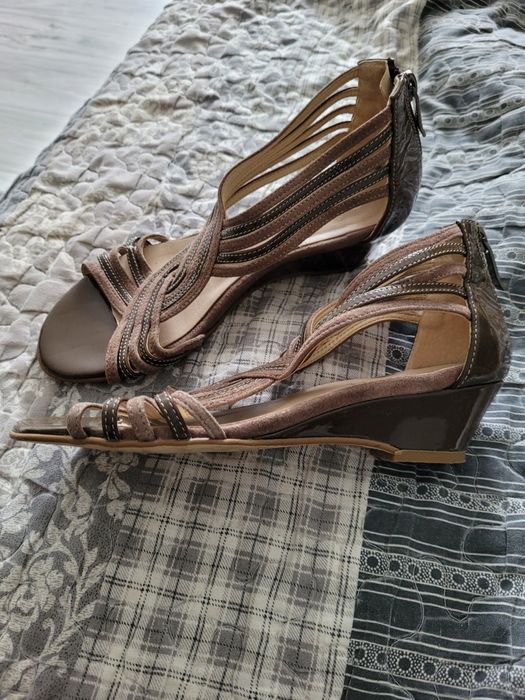 Sandałki sagan r.36