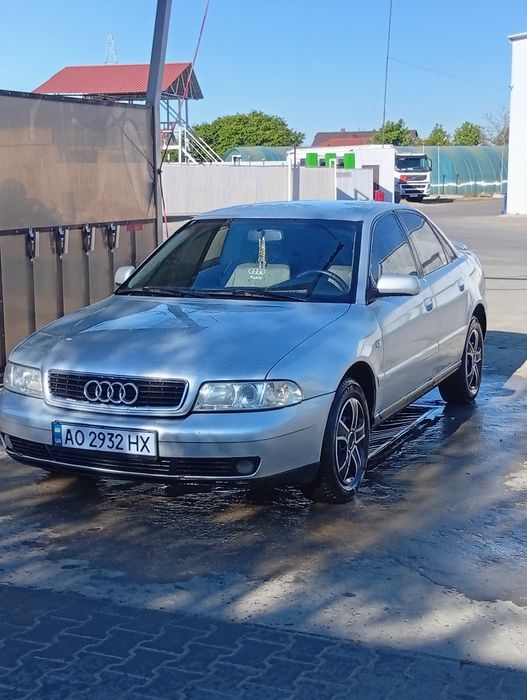 Ауді 2000 рік дізель 1і9