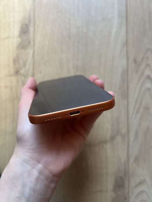 Продам Iphone 17 pro Max